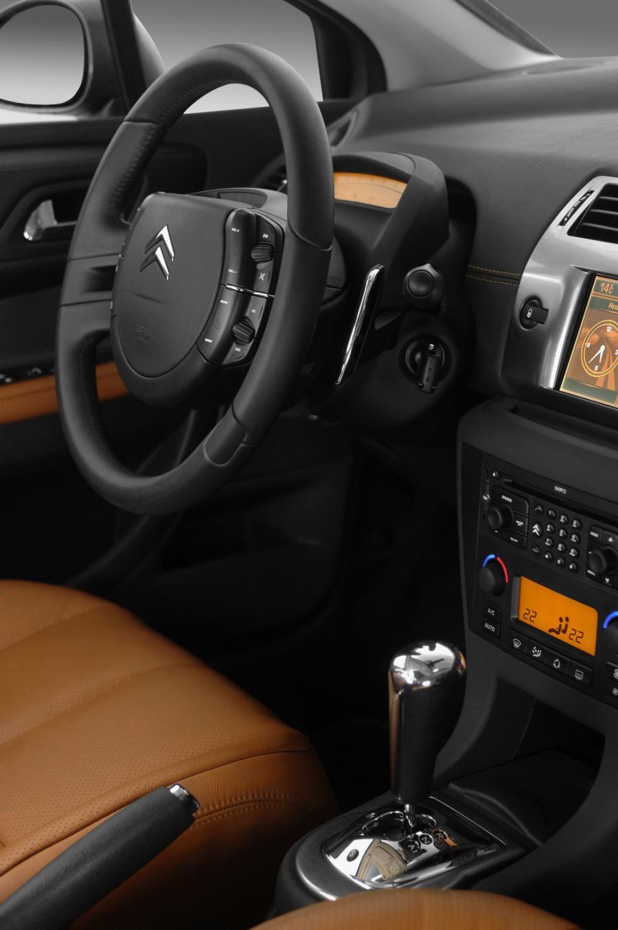  Citroen C4 2005 года  (фото 62 из 150)